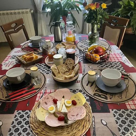 홈스테이 Bergerie Francique Lachaussee